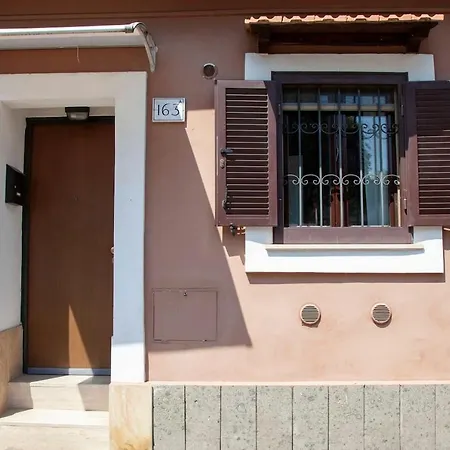 Casa Q163a Tuscolana Next To Metro Apartmán *